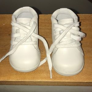 Girls(infant) size 4 stride rite walker shoes.